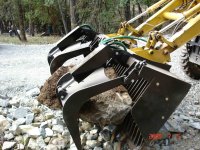 Rock-in-Grapple.jpg