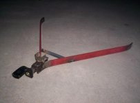 finsmalhitch.jpg