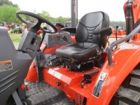 tractorSeatTorn.jpeg tractorSeatTorn.jpeg