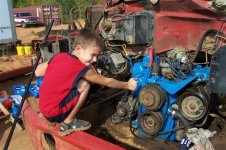 Dump Truck engine rebuild 027 (Small).jpg