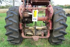 Tractor 002 (Small).jpg