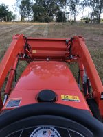 tractor.jpg tractor.jpg
