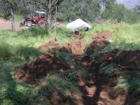 882066-TRENCH TO WELL.JPG