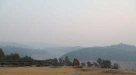 2020-08021SmokeSky.jpg 2020-08021SmokeSky.jpg