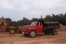 Dump Truck engine rebuild 042 (Small).jpg