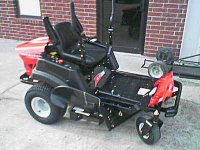 887463-GravelyZT1640.jpg