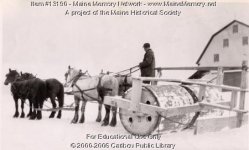 snow rolling 2.jpg