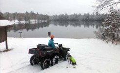 boss on snowy lake01.jpg