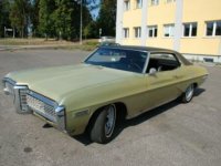 pontiac-grand-prix-pontiac-1968-pontiac-grand-prix-hardtop-coupe-zielony_7665591959.jpg