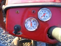 Gauges2.JPG