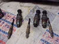 injectors-glowplugs.JPG