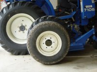 320752-front_tire_s.jpg