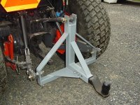 receiver hitch1 (400 x 300).jpg