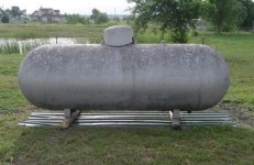 893627-Ptank1.JPG