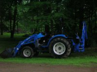TC40D w 758C Backhoe.JPG