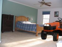 Mast.bedroom.jpg