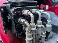 Mahindra Loader Valve.jpg
