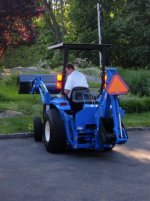 904904-tractor3.jpg