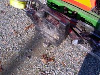 wight welded to 2 inch receiver 2.JPG