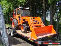 Trailer ans tractor2.jpg