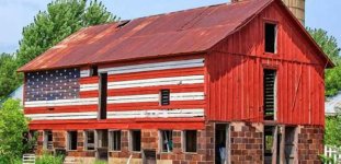 Flag painted on old barn.jpg