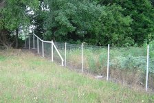 Fence2tbn.jpg