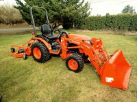 Nice shot on lawn Kubota B2601.jpg