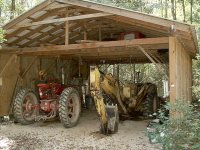 tractor shed1.JPG