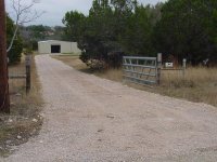 33-228153-graveldrivewayc120702.jpg