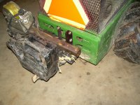 2 inch receiver bumper broken 001.JPG