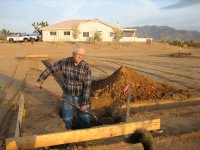 digging column footing.jpg