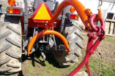 Skidding tongs 011 (600 x 399).jpg