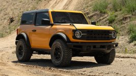 2021-ford-bronco-two-door-side-look.jpeg