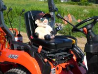 tractor 1.jpg
