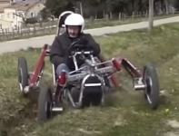Four wheeler on uneven ground.png