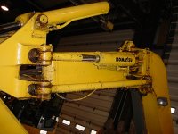 Komatsu_PC75UU-2E_#2_Swing_Boom_4_14_04.JPG