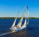 Daedalus on her way Arnia Bay.jpg