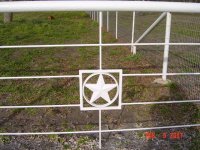 Fence54tbn.JPG