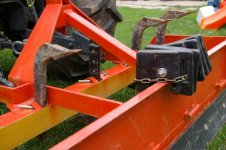 Tractor weights 003 (600 x 399).jpg