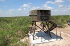Deer Blind 2 (600 x 398).jpg