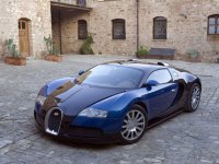 2005_Bugatti_Veyron.jpg