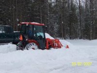 tractor_snow_small.jpg