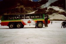 35-181427-sno_coach.jpg