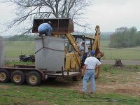 03282002_robjohnnytank.JPG