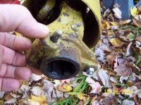 Tractor PTO end 6 spline.JPG
