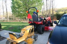 Massey Ferguson GC-2300 p8.jpg
