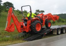 Unloading_the_GL3240.jpg