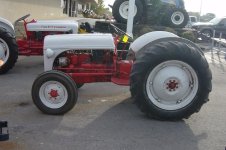 tractor 006 smaller.JPG