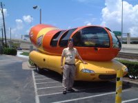 A weenie in front of a big weenie.JPG