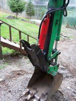 ht830-hydraulic-excavator-thumb-27.jpg